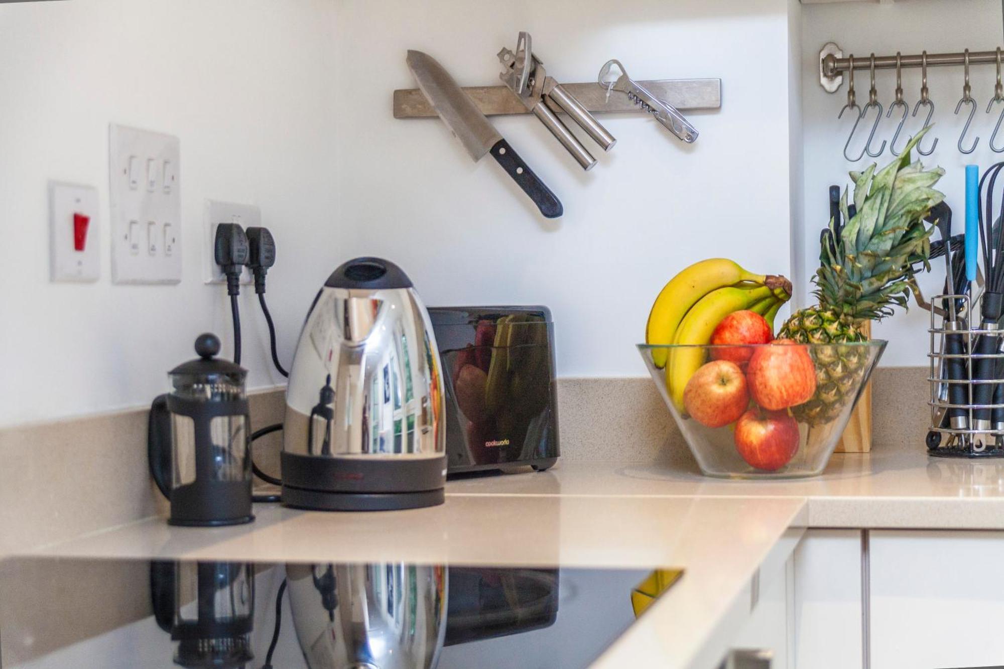 Chic Sun-filled 1 Bdr With Private Terrace * Londra